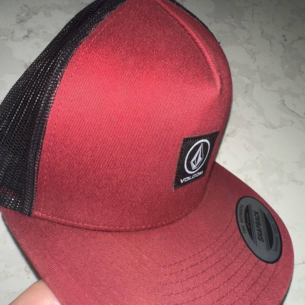 Volcom Men’s Snapback - Picture 3 of 6